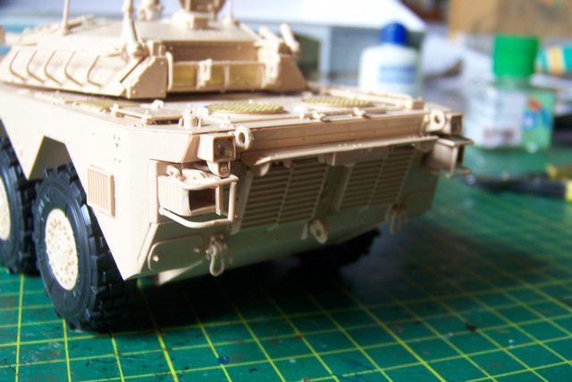 1/35 AMX 10 RC ,Direction Bagdad ! Tiger models 1220510