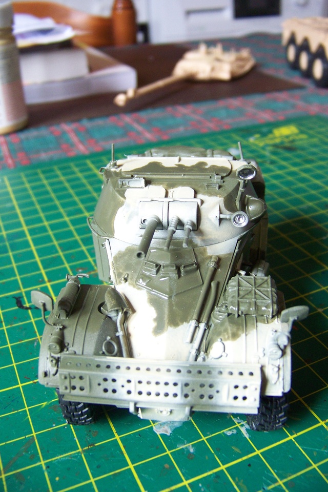 1/35 AML-60 TAKOM   1237510