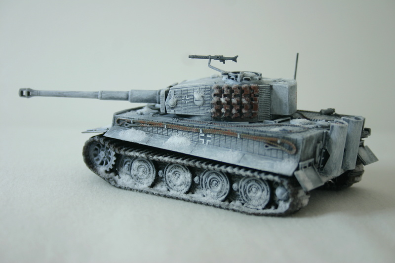 Tigre et infanterie en tenue d'hiver Img_9211