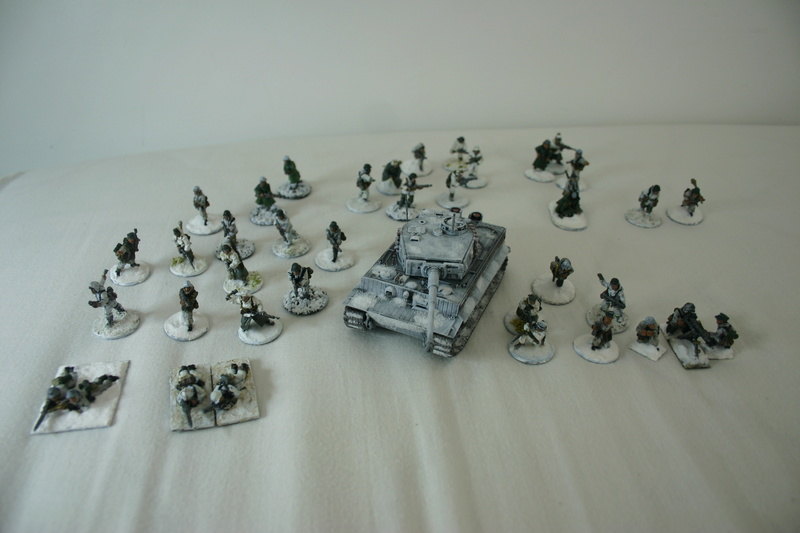 Tigre et infanterie en tenue d'hiver Img_9315