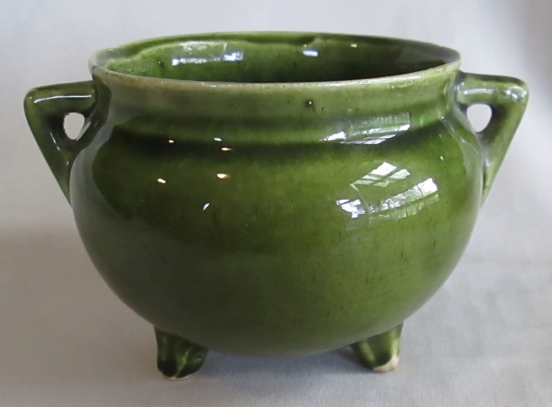 Cauldron Vase is this Luke Adams or Milton Pottery? Img_5614