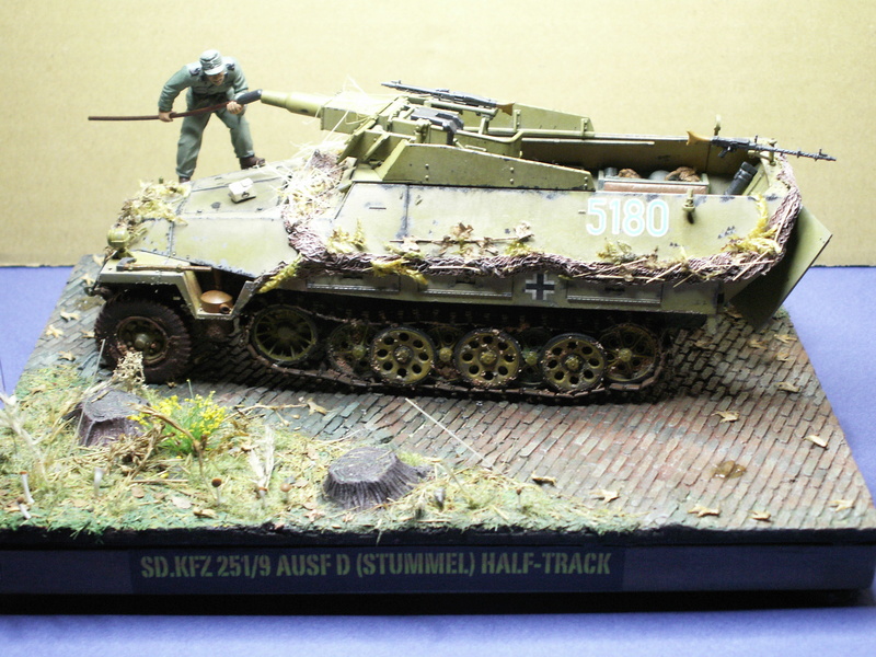 GERMAN SD.kfz.251/9 ausf.d  1:35  (afv club) - Page 2 Pict0946