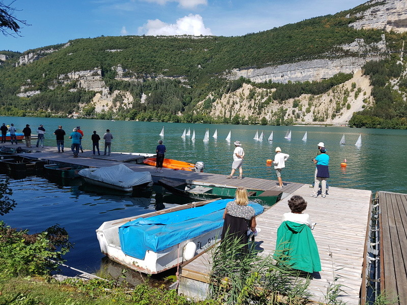 lac des saloniques  régate NANTUA 20170910