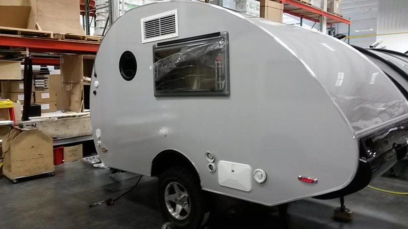 Visite des locaux de Pleasant Valley Teardrop Trailers (Little Guy) 20151030