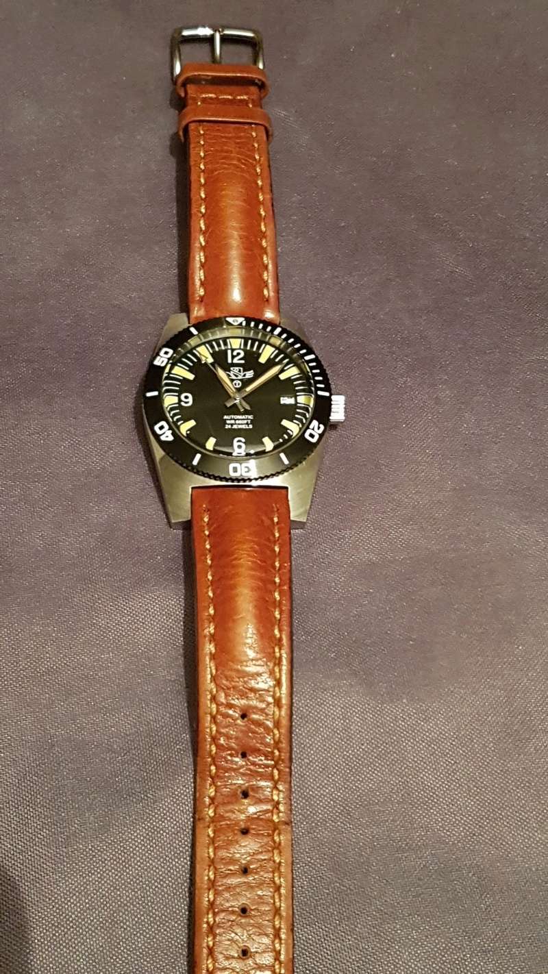 Military Industries 1970s diver's watch - Page 2 20170844