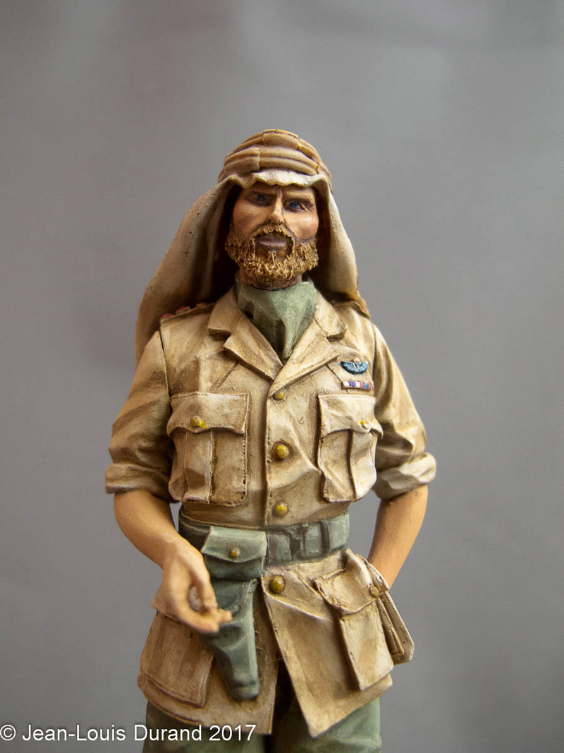 TERMINE - Officier SAS, Le Caire 1942 - YOUNG MINIATURES - 90mm - Acryliques Sas_1931
