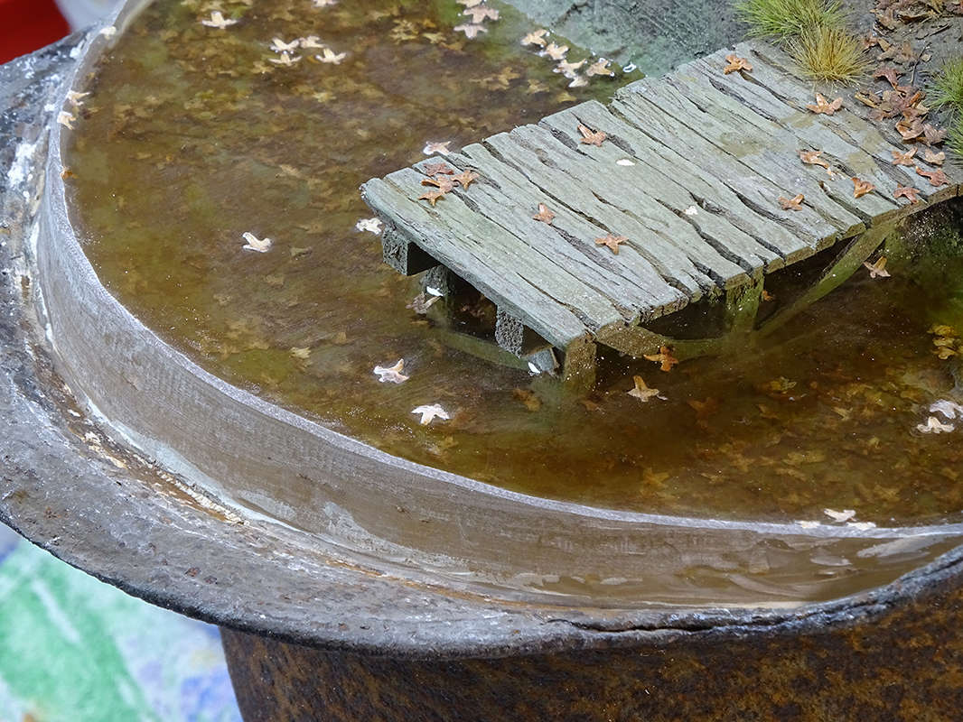 Coffrage d'un diorama pour couler de la résine Dsc03915