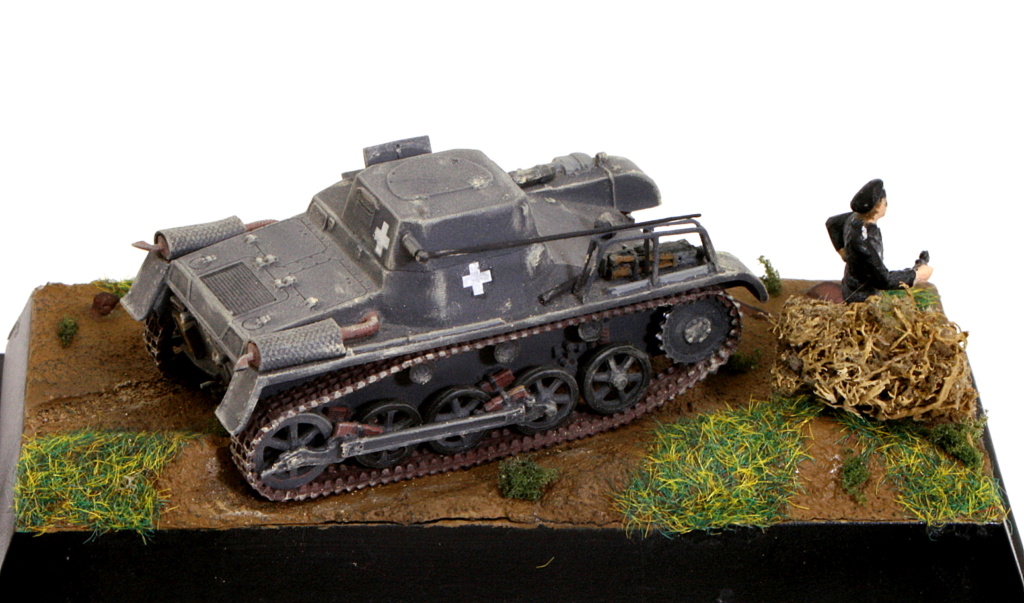 [ATTACK] kleiner Panzer Befehlswagen I  Ausf. A (Sd.Kfz. 265)  (124) Sdkfz166