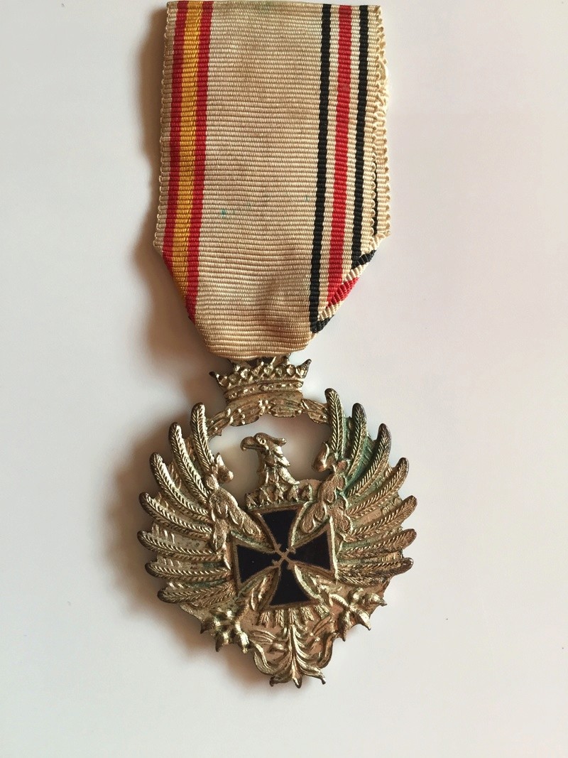 médaille volontaires Espagnols de la Division Azul Img_3912