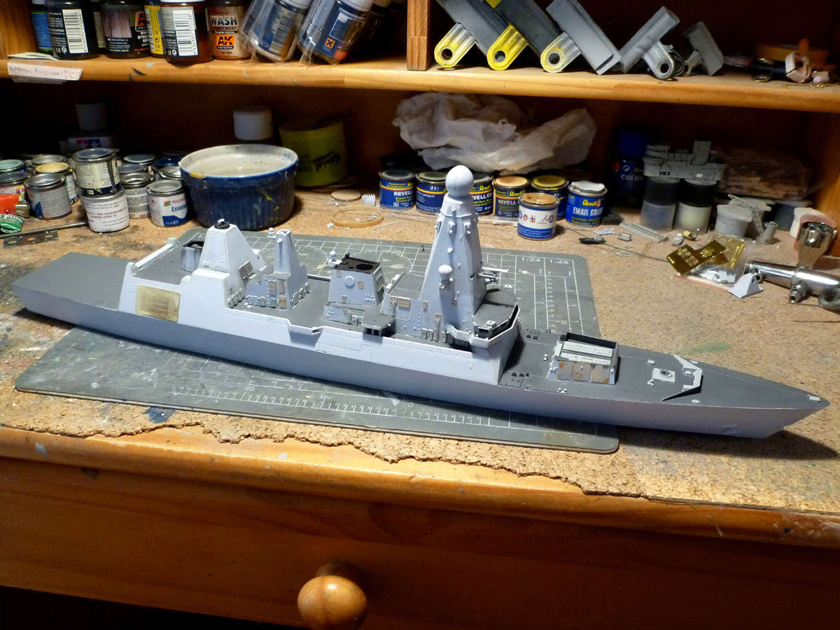 HMS DRAGON Destroyer Type 45 Airfix 1/350 + P.E Bigblueboy - Page 3 Hms_dr31