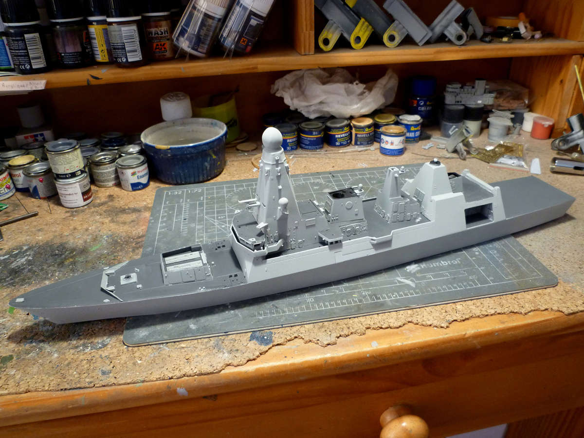 HMS DRAGON Destroyer Type 45 Airfix 1/350 + P.E Bigblueboy - Page 3 Hms_dr39