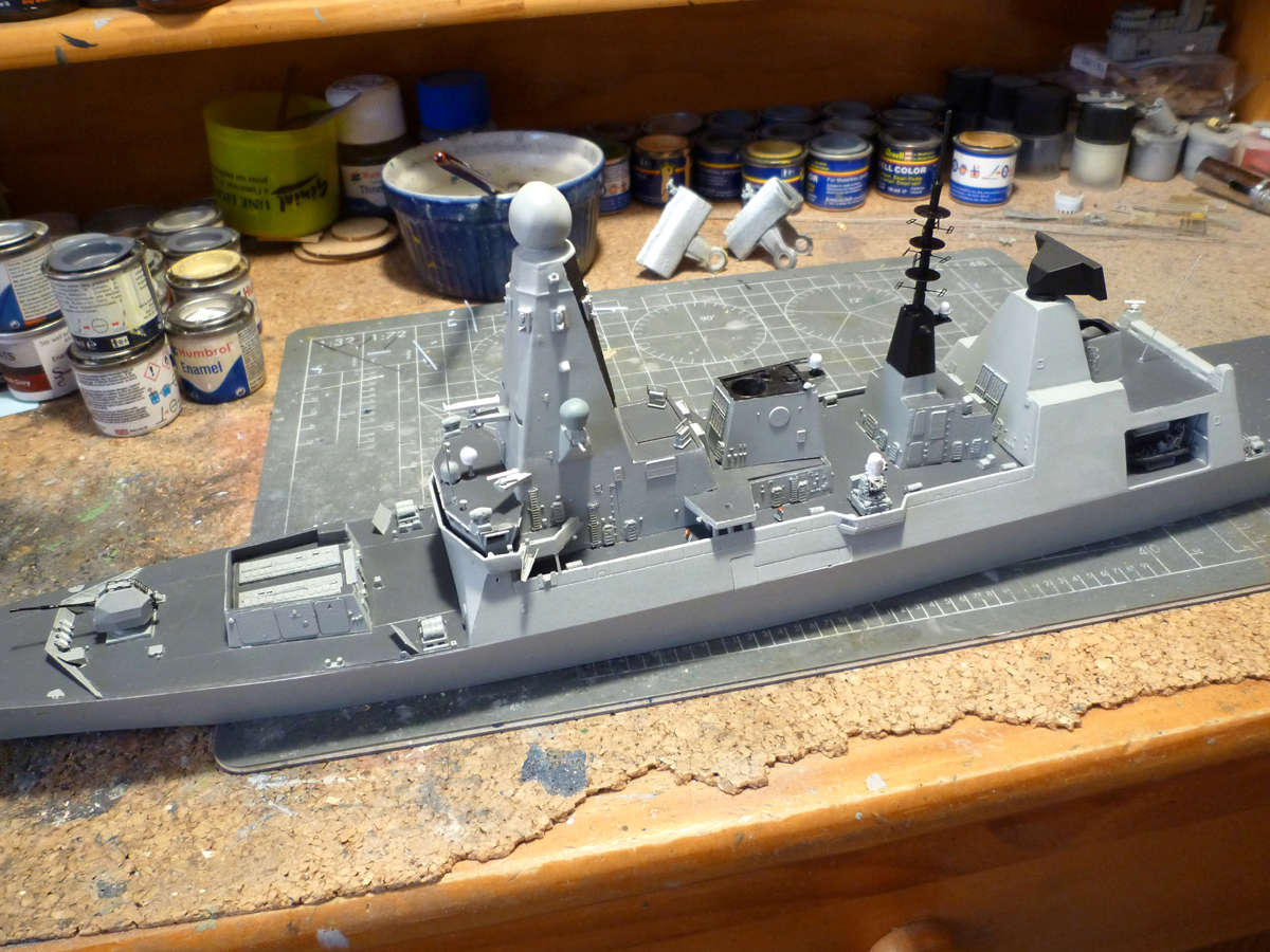 HMS DRAGON Destroyer Type 45 Airfix 1/350 + P.E Bigblueboy - Page 3 Hms_dr47