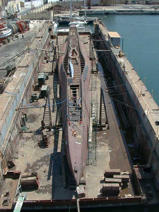 Dio : Grande grue 250 t port de Hambourg et Bismarck (1/350°) - Page 2 Sub-un10