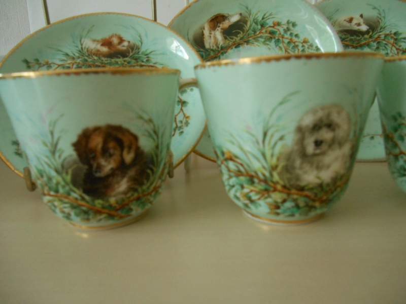 Maker identity? 19thc China Incised V & F or P Handpainted Dog Cartouches Dscn0614