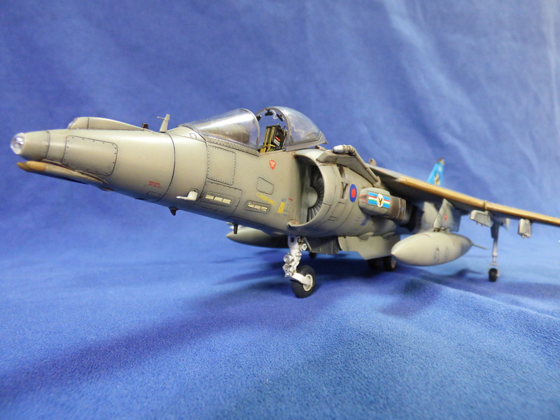 Harrier GR7 - Eduard 1/48 P1050211