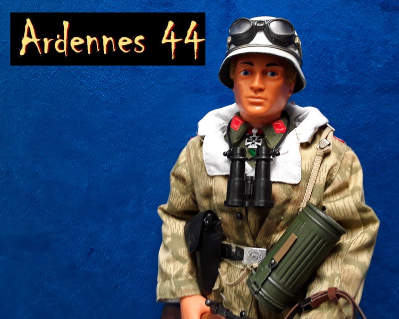 Ardennes 44-German Officer 04613