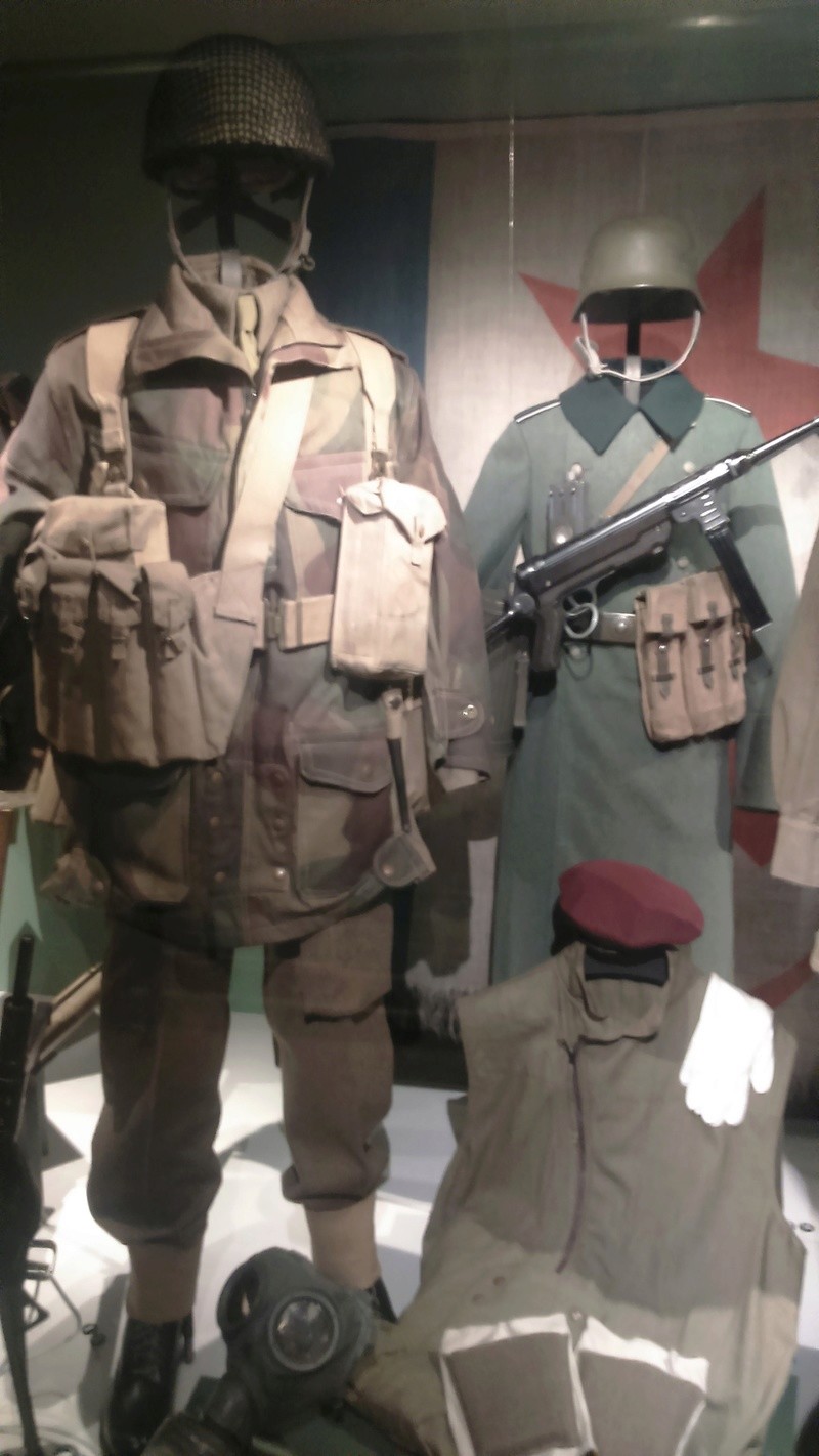 Musée de l'armée - Stockholm Casque13