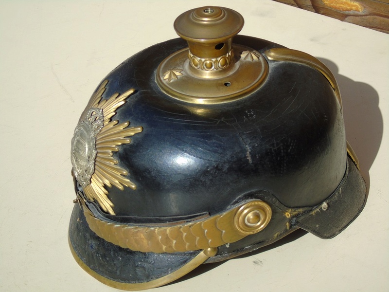 casque saxon officier d'infanterie Dsc04813