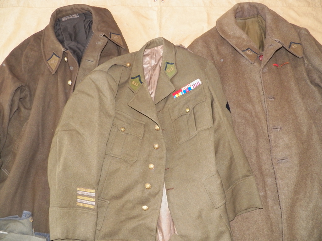 ensemble officier, uniforme  tenue d'un lieutenant colonel du 611e pionnier vareuse manteau pantalon 101_0327