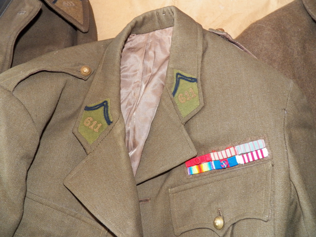 ensemble officier, uniforme  tenue d'un lieutenant colonel du 611e pionnier vareuse manteau pantalon 101_0330