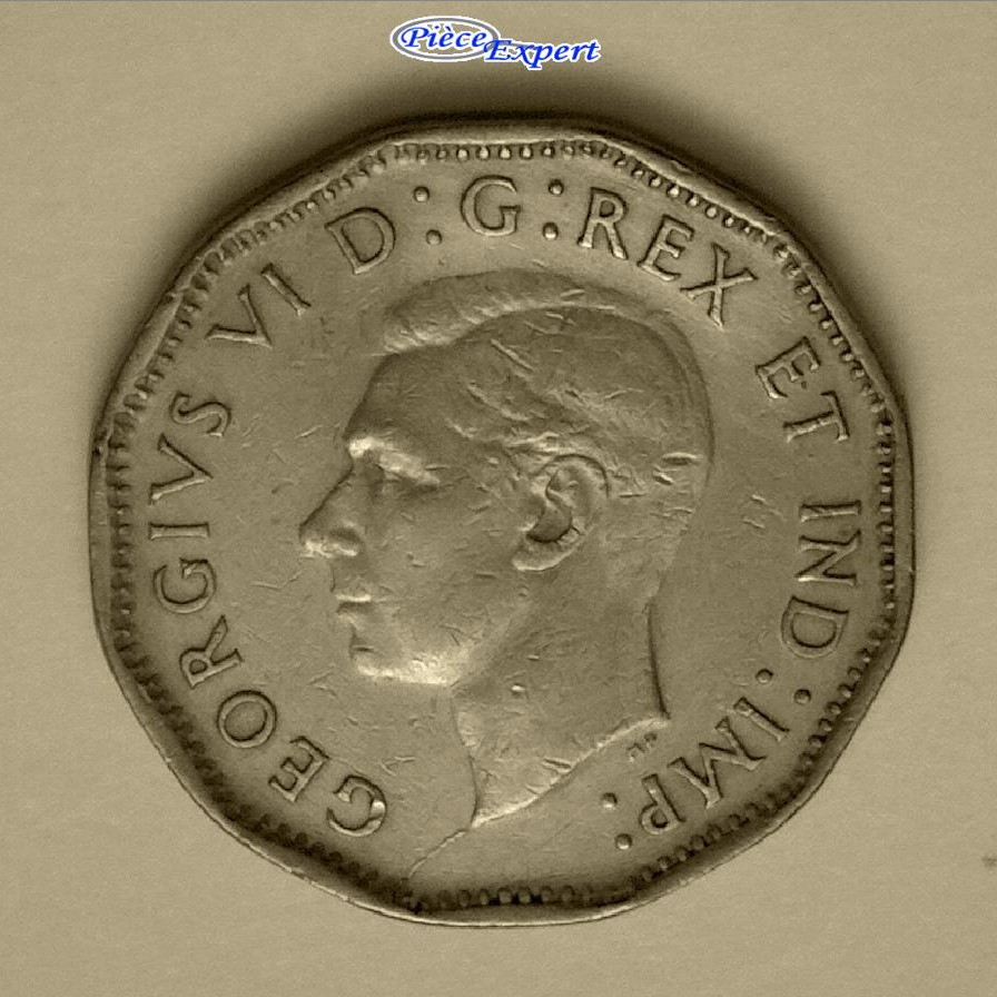 1943 -  Coin Fendillé de la pointe du buste au listel #2 Imag1250