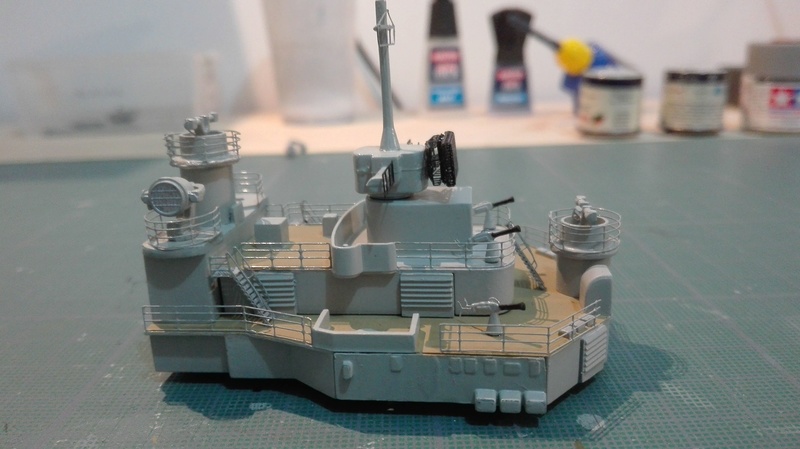 Bismarck par HellCat76 1/350 Academy, kit eduard - Page 6 Img-2015