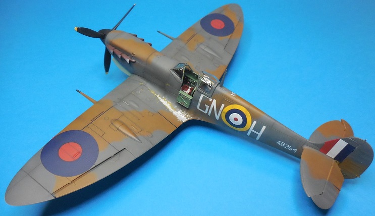 Spitfire Vb malte Airfix 1/48 Dscn3539