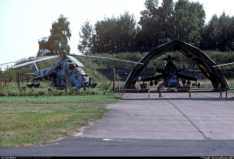 Hangar & tarmac du NACA, 1940's/50's (1:72) - Page 2 21638810