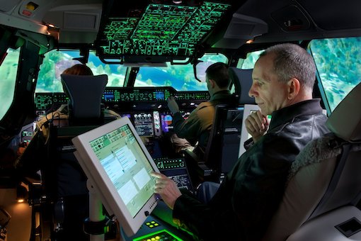 A400M - deux simulateurs de vol  pour entrainement des pilotes Jpg_a410