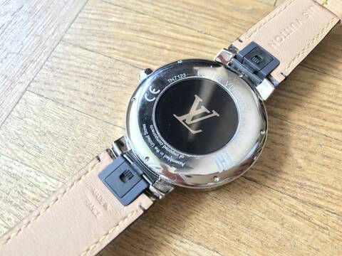 On a essayé la première montre connectée signée Louis Vuitton Montres