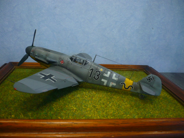 Bf 109 G2 Oblt Gunther Rall Hasegawa 48e - Page 2 P1130967