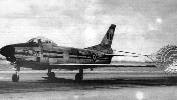 North American (Fiat) F 86 K Sabre Dog F-86k_11