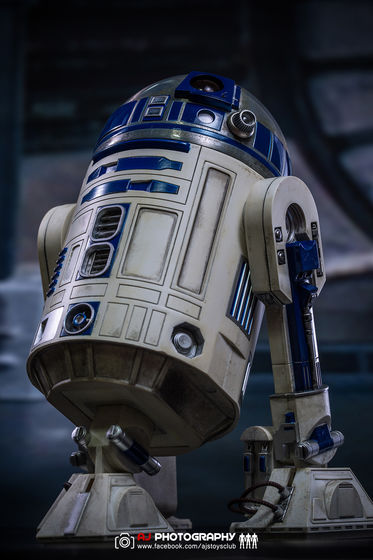 Star Wars : 1/6 R2-D2 (Hot Toys) 00135710