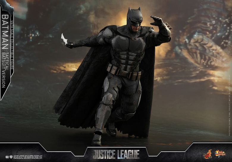 Justice League DC (Hot Toys) 07415810