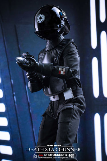 Star Wars : 1/6 Death Star Gunner (Hot Toys) 13094710