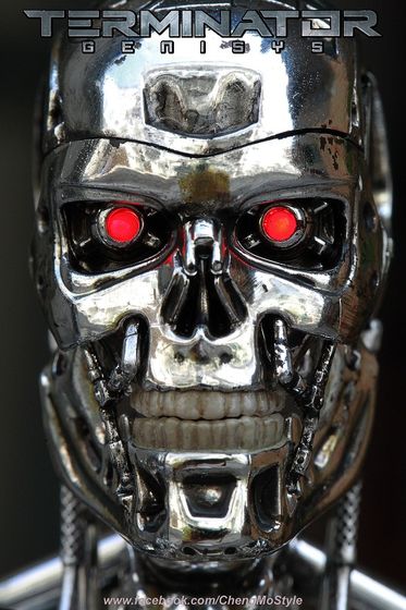 Terminator Genisys 1/6th - Endoskeleton collectible figure (Hot Toys) 19510110