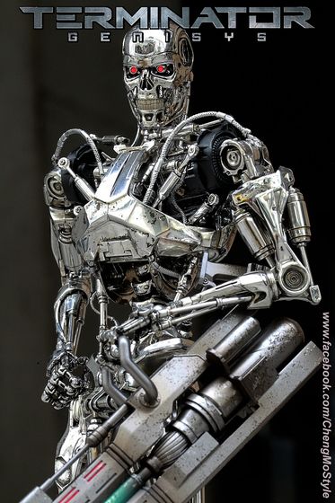 Terminator Genisys 1/6th - Endoskeleton collectible figure (Hot Toys) 19510311
