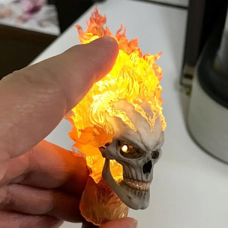 Ghost Rider 1/6 (Hot Toys) 19961411