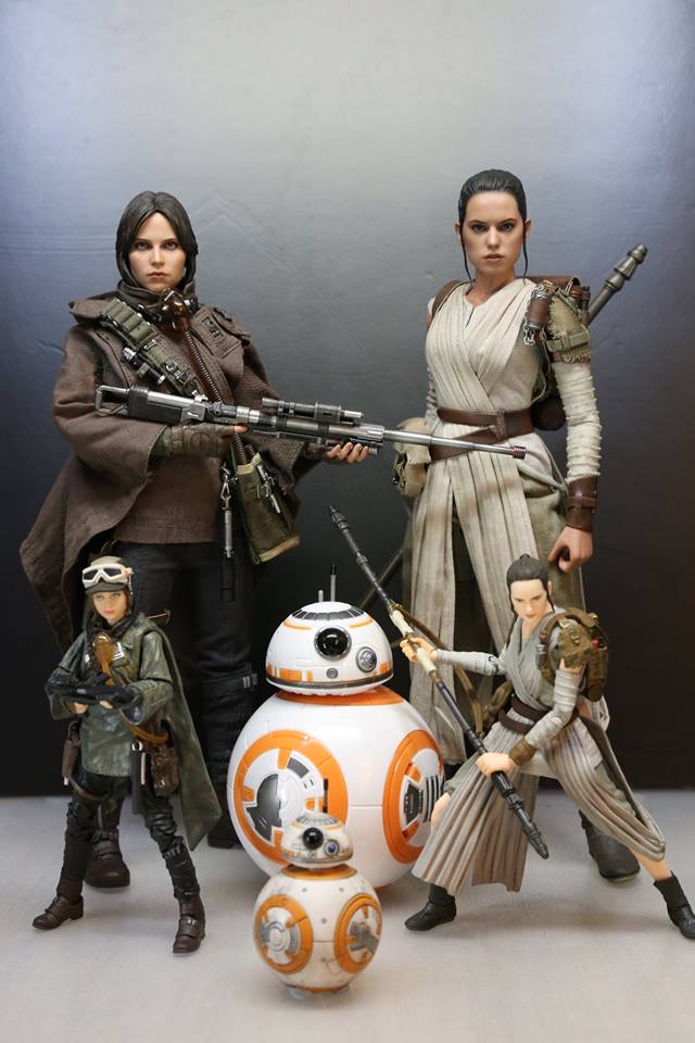 Star Wars Rogue One : 1/6 Jyn Erso collectible & deluxe set (Hot Toys) 22089510