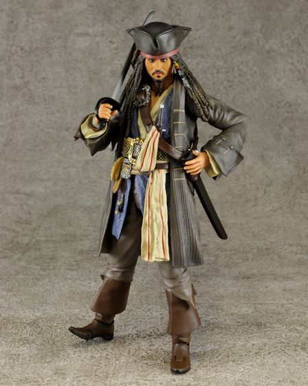 Jack Sparrow - Pirates Of The Caribbean (S.H.Figuarts / Bandai)  23431214