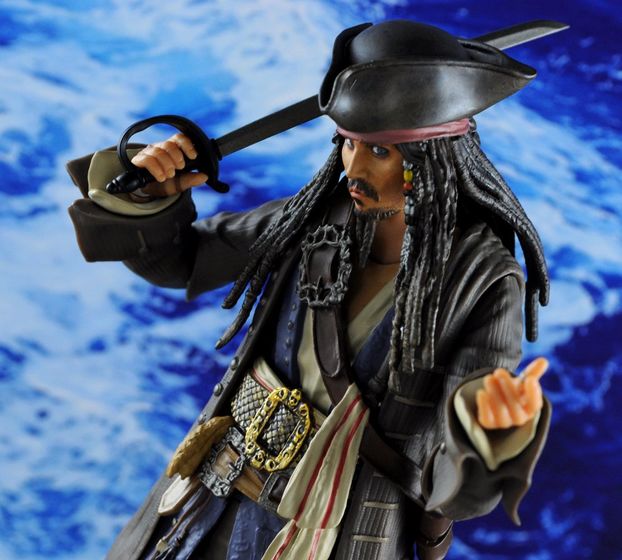 Jack Sparrow - Pirates Of The Caribbean (S.H.Figuarts / Bandai)  23431311