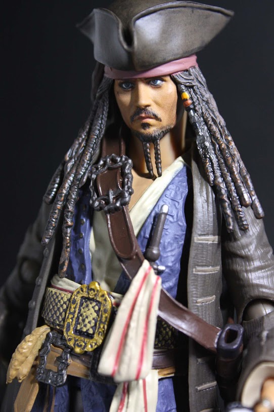 Jack Sparrow - Pirates Of The Caribbean (S.H.Figuarts / Bandai)  Img_3617