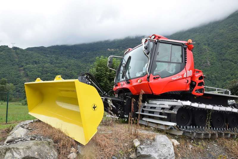 Pistenbully à Tours en Savoie - Kässbohrer ESE Dsc_0510