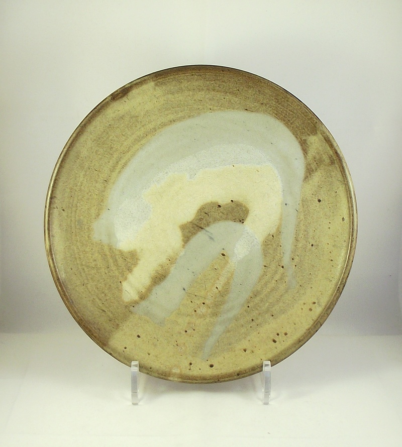 Stoneware Plate Incised Mark SC Dscf4210