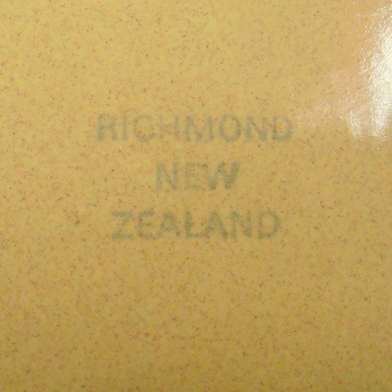 More Richmond yellow Dsc07221