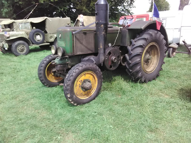 62 - CREQUY :5ième rassemblement de tracteurs 2017 04110