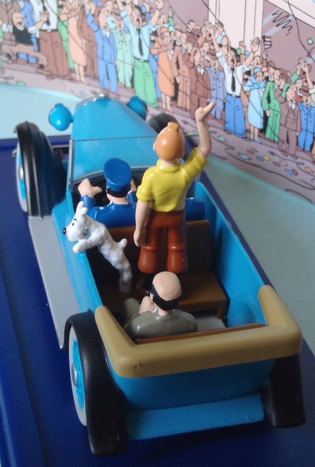 La grande histoire des aventures de Tintin. - Page 36 P9281135