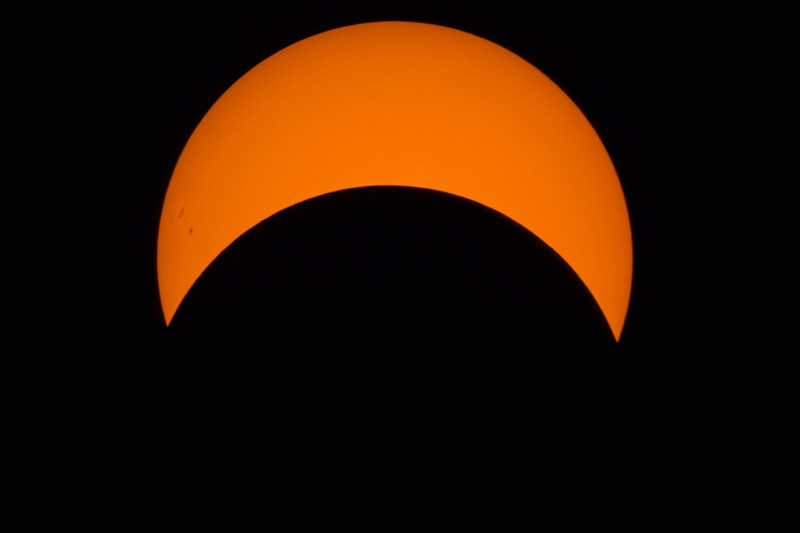 Éclipse du soleil C861610