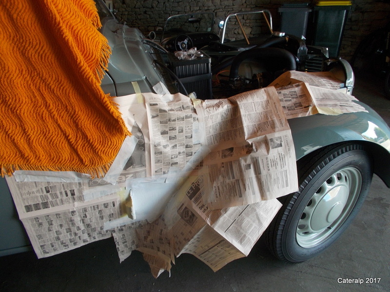 Mon montage à l'échelle 1, RENAULT JUVAQUATRE 1954 - Page 5 Marqua12