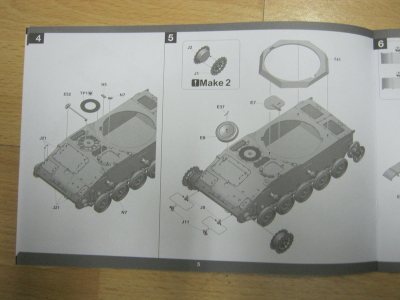 [TAKOM] Char léger AMX 13 tourelle CHAFFEE 1/35ème Réf 2063 Img_4916